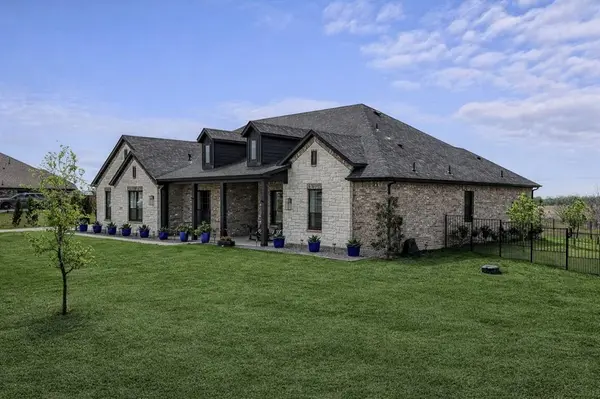 6513 Earley, Mesquite, TX 75126