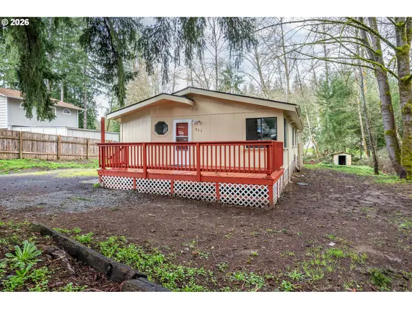317 ROLLINGWOOD DR, Kelso, WA 98626
