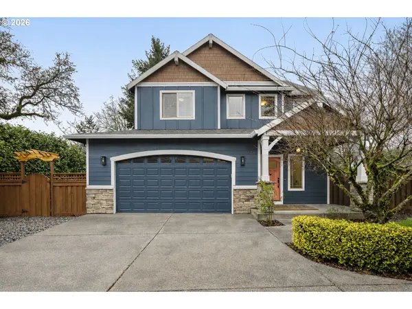 19195 CENTRAL POINT RD, Oregon City, OR 97045