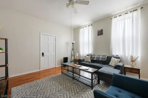 13 W 16Th St, Bayonne City, NJ 07002