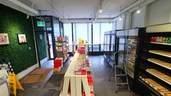 862 Pape AVE, Toronto E03, ON M4K 3T8