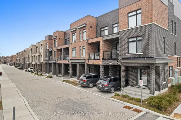 1865 Pickering Pkwy #1501, Pickering, ON L1V 0H2