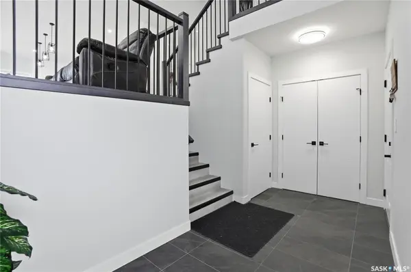 271 Dziadyk MANOR, Saskatoon, SK S7V 1M5