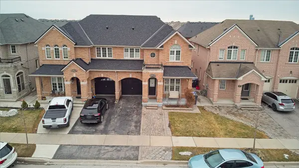 85 Daden oaks DR, Brampton, ON L6P 3R9