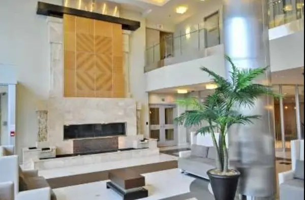 58 Marine Parade DR #323, Toronto W06, ON M8V 4G1