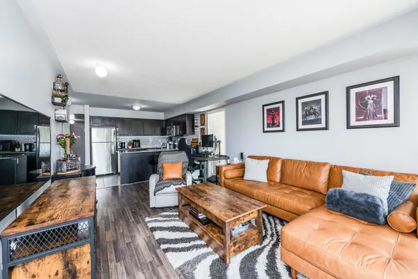 140 Widdicombe Hill BLVD #601, Toronto W09, ON M9R 0A9