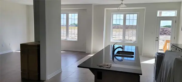 33 Eberly Woods DR, Caledon, ON L7C 4J2