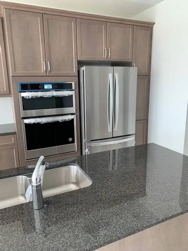 33 Eberly Woods DR, Caledon, ON L7C 4J2