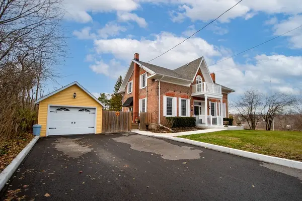 33 Bridge ST S, Trent Hills, ON K0L 1Y0