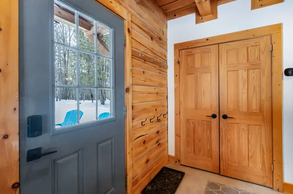 1065 Elk DR, Dysart Et Al, ON K0M 1S0