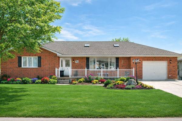 763 Sports DR, Huron East, ON N0G 1H0