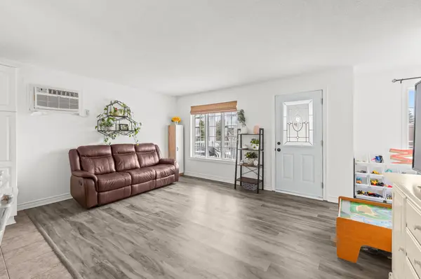 169 Mabel ST #3, The Nation, ON K0A 2M0