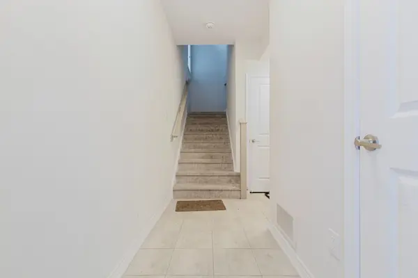 10 Birmingham DR #92, Cambridge, ON N1R 0C6