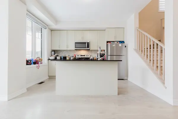 10 Birmingham DR #92, Cambridge, ON N1R 0C6