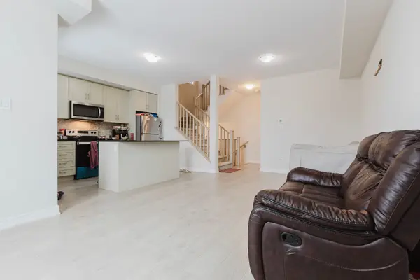 10 Birmingham DR #92, Cambridge, ON N1R 0C6