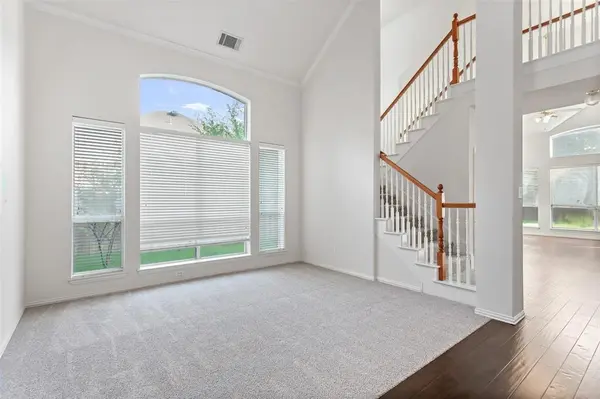 915 Falcon Trail, Murphy, TX 75094