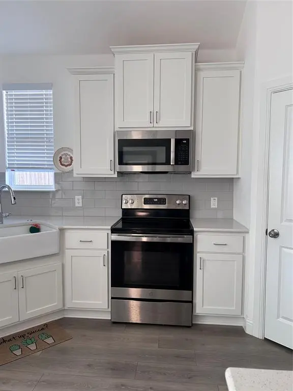 324 Bronco Drive, Pilot Point, TX 76258