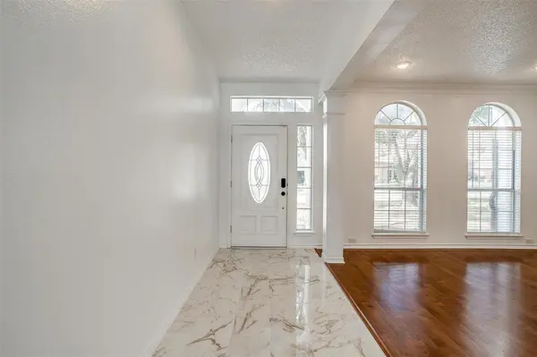 4201 Fair Oaks Drive, Grapevine, TX 76051