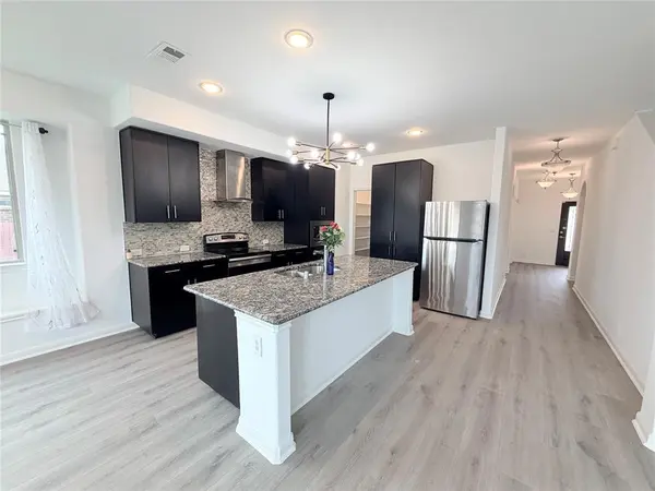 3310 Tanseyleaf Drive, Forney, TX 75126