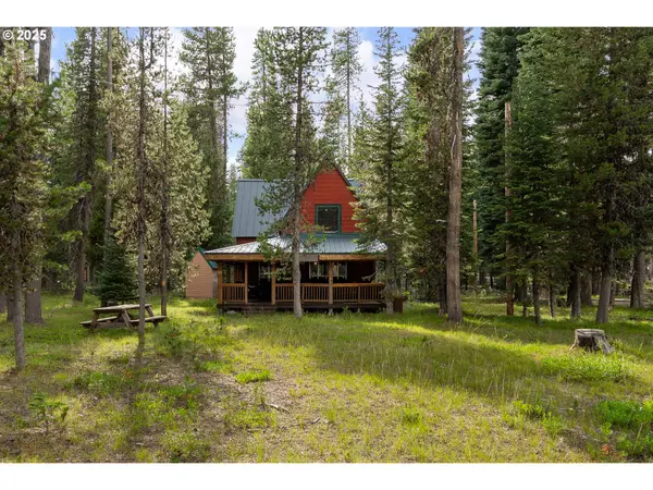 85 DIAMOND LAKE LOOP, Chemult, OR 97731