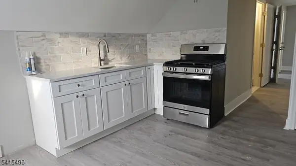 18 Eagle Ave #3, Paterson City, NJ 07503