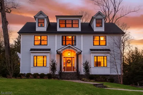 25 Greenwood Ave, Chatham Boro, NJ 07928