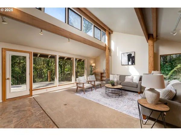 19855 NE TRUNK RD, Dundee, OR 97115