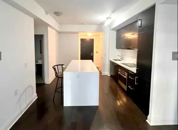 1080 Bay ST #611, Toronto C01, ON M5S 0A5