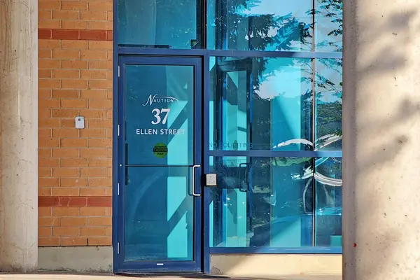 37 Ellen ST #PH06, Barrie, ON L0K 1S0