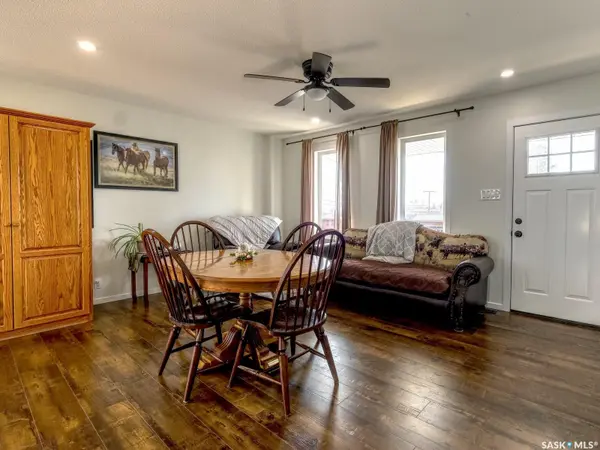 304 2nd AVENUE E, Biggar, SK S0K 0M0