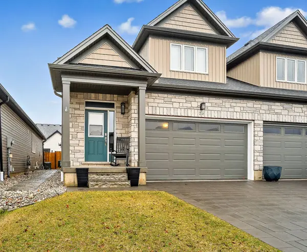 56 Compass TRL, Central Elgin, ON L5G 4T8