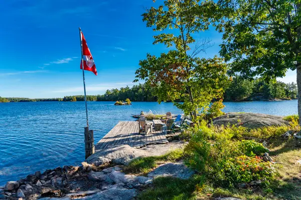 2 IS 190 IS, Georgian Bay, ON L0K 1S0
