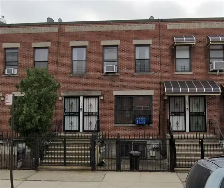 690A Lexington AVE, Brooklyn, NY 11221