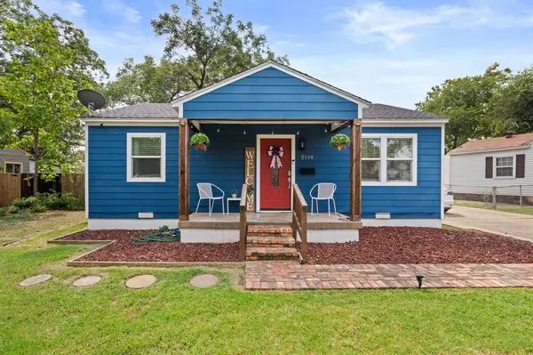 2114 Engle Avenue, Dallas, TX 75224
