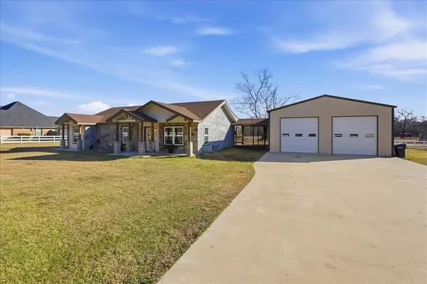 999 County Road 2950, Alba, TX 75410