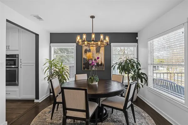 8723 Glencrest Lane, Dallas, TX 75209