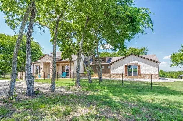 626 Lone Tree Road, Nevada, TX 75173