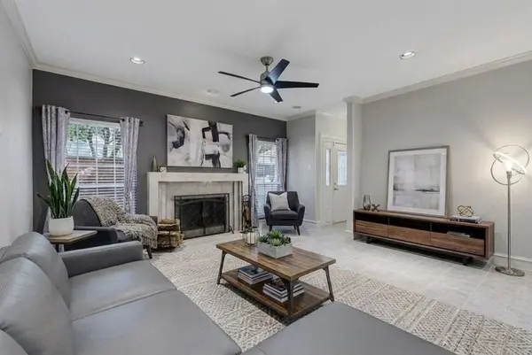 4050 Frankford Road #804, Dallas, TX 75287