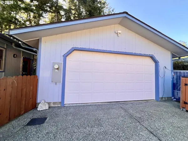 1625 KRISTI LOOP, Lakeside, OR 97449