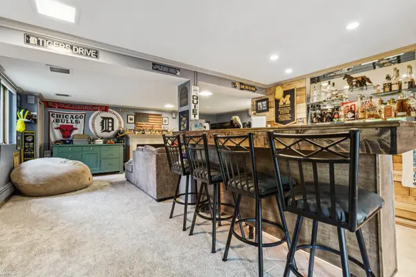 1244 Pomona CT, Fenton Twp, MI 48430