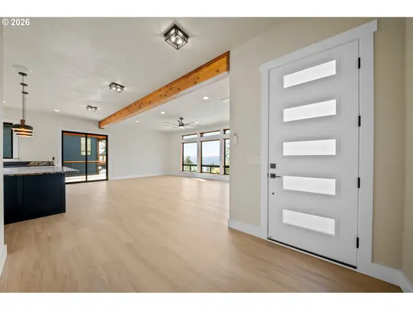 120 VICTORIA CIR, Kalama, WA 98625