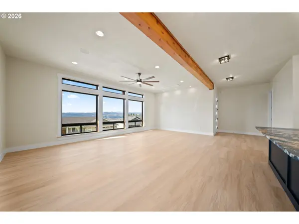 120 VICTORIA CIR, Kalama, WA 98625