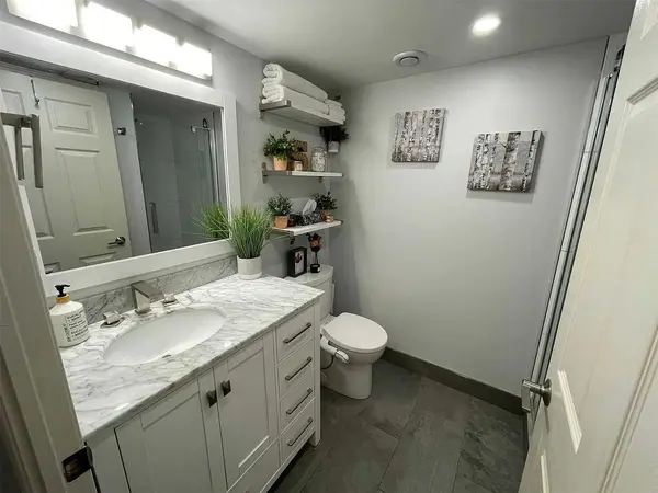 109 Front ST E #314, Toronto C08, ON M5A 4P7