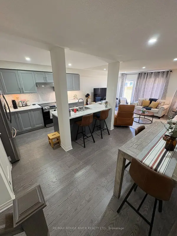 60 Sailors Landing DR, Clarington, ON L1C 7G4