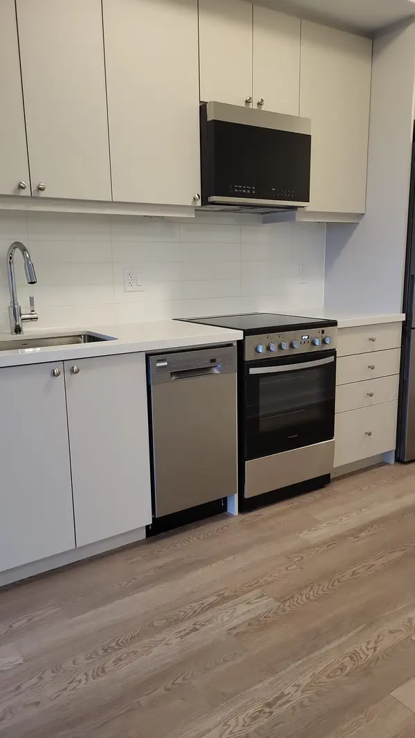 51 Clarington BLVD #722, Clarington, ON L1C 0H6