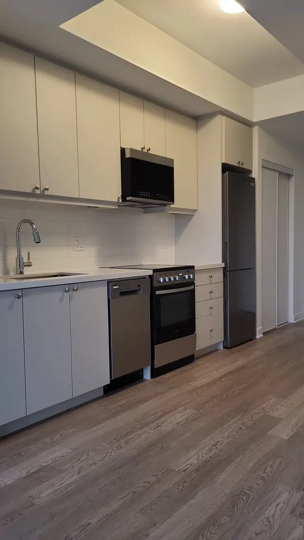 51 Clarington BLVD #722, Clarington, ON L1C 0H6