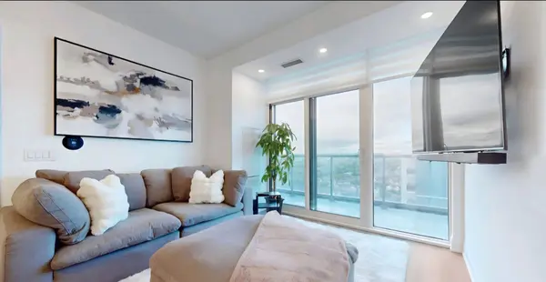 20 Gatineau DR #1709, Vaughan, ON L4J 0L3