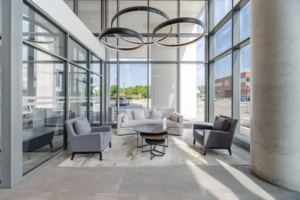 15 Lynch ST #903, Brampton, ON L6W 0C7