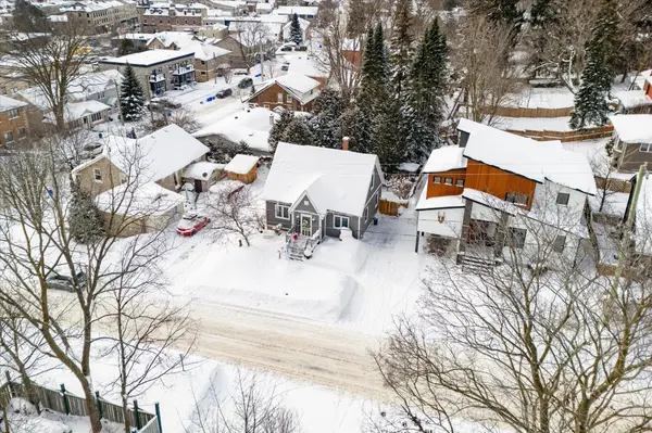 249 Gowrie ST N, Centre Wellington, ON N1M 2H2