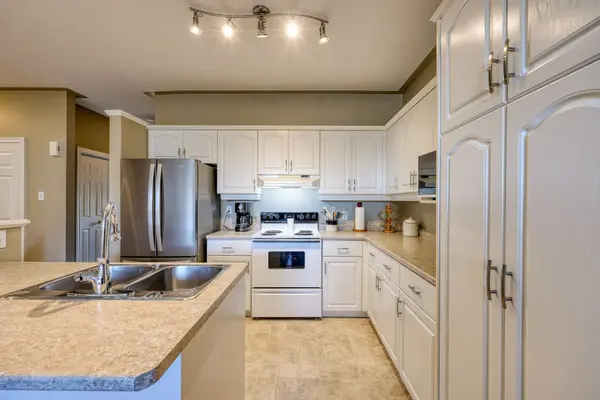 87 King ST W #Unit 5, Tillsonburg, ON N4G 5V1